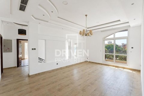 Villa de 5 dormitorios en The Villa, UAE No. 214139 10