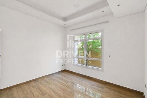 Villa de 5 dormitorios en The Villa, UAE No. 214139 12