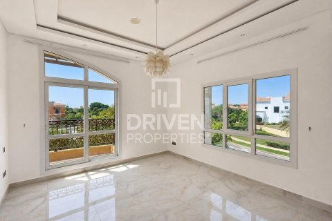 Villa de 5 dormitorios en The Villa, UAE No. 214139 7