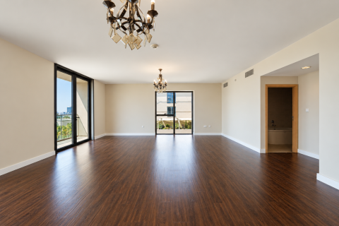 Apartment de 4 dormitorios en Al Raha Beach, UAE No. 221711 8