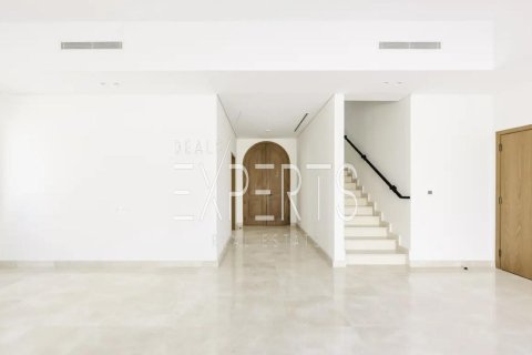 Villa de 4 chambres à Khalifa City, UAE No. 225081 4