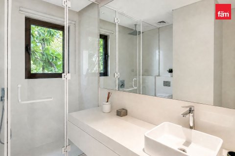 Villa de 4 dormitorios en Jumeirah Islands, UAE No. 205568 22