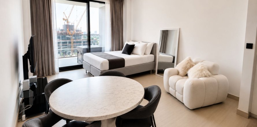 Studio Apartment in Business Bay, UAE No. 184364