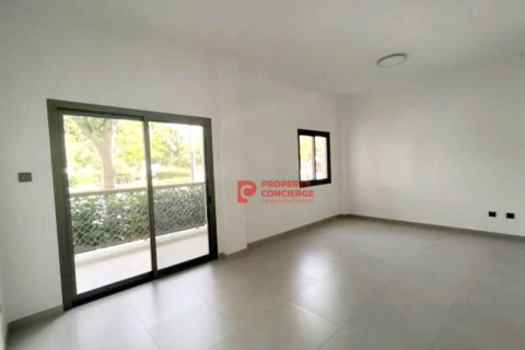 Apartment de 2 dormitorios en The Gardens, UAE No. 39683 8