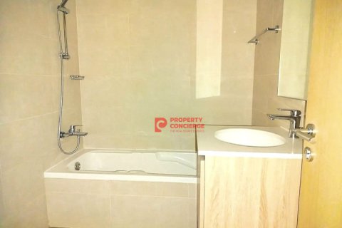 Apartment de 2 dormitorios en The Gardens, UAE No. 39683 11