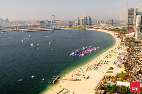 3 bedrooms Apartment in Dubai, UAE No. 215830 10