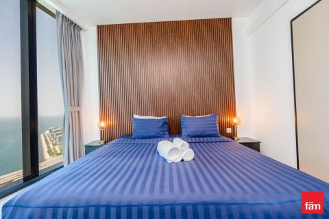 3 bedrooms Apartment in Dubai, UAE No. 215830 9