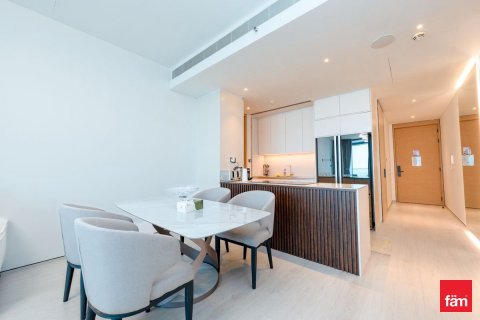 3 bedrooms Apartment in Dubai, UAE No. 215830 19