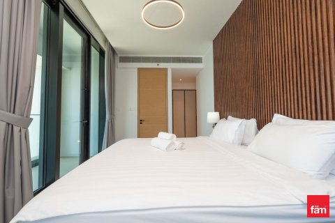 3 bedrooms Apartment in Dubai, UAE No. 215830 17