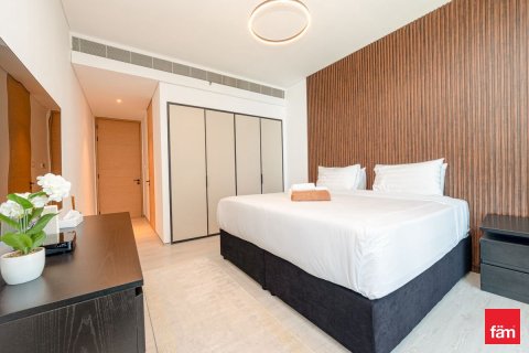 3 bedrooms Apartment in Dubai, UAE No. 215830 16