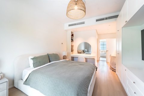 2 bedrooms Villa in Jumeirah Village Triangle, UAE No. 217109 14
