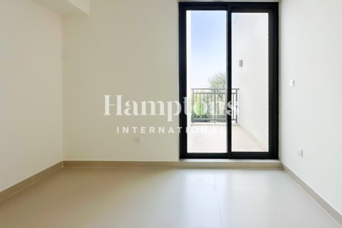 Townhouse de 3 dormitorios en Maple 3, UAE No. 220064 4