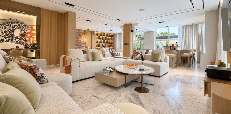 4 bedrooms Villa in Jumeirah Park, UAE No. 212985
