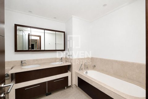 Apartment de 2 dormitorios en South Ridge, UAE No. 223007 18