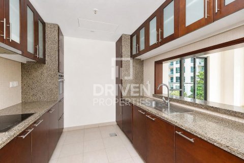 Apartment de 2 dormitorios en South Ridge, UAE No. 223007 15