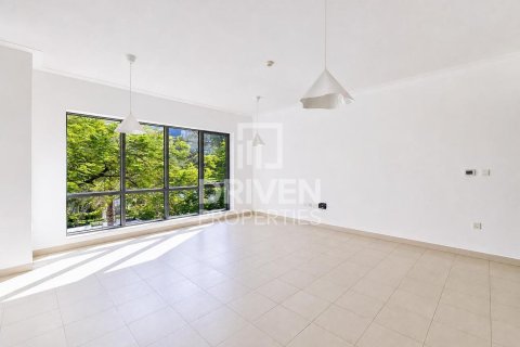 Apartment de 2 dormitorios en South Ridge, UAE No. 223007 14