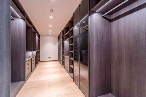 3 bedrooms Apartment in Dubai, UAE No. 217172 18