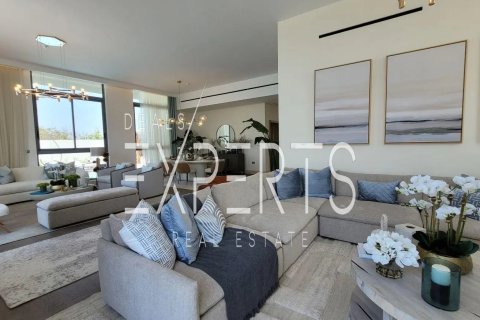 6 bedrooms Villa in Abu Dhabi, UAE No. 167080 5