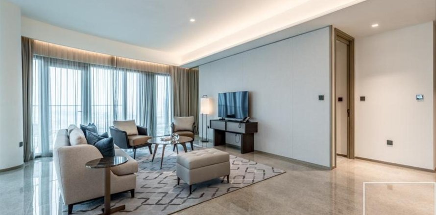 2 bedrooms Apartment in Address Harbour Point, UAE No. 217359