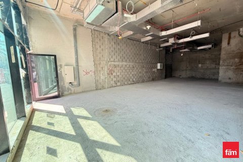 123.2m² Shop in Dubai, UAE No. 163263
