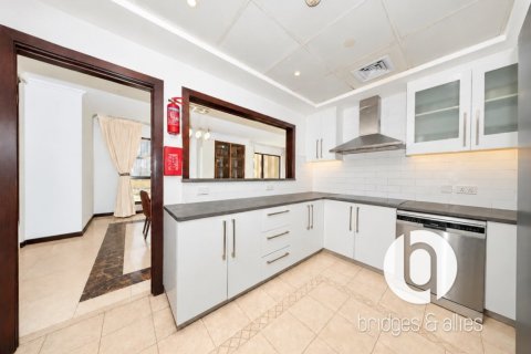3 bedrooms Apartment in Jumeirah Beach Residence, UAE No. 208430 8