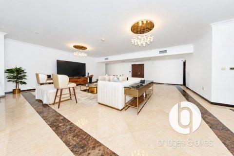 3 bedrooms Apartment in Jumeirah Beach Residence, UAE No. 208430 4