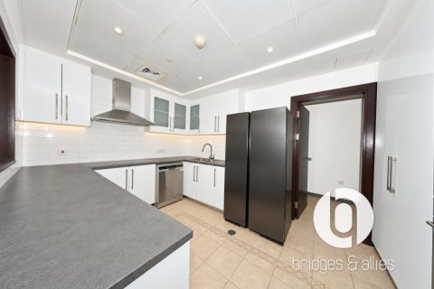 3 bedrooms Apartment in Jumeirah Beach Residence, UAE No. 208430 10