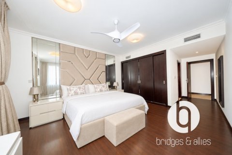 3 bedrooms Apartment in Jumeirah Beach Residence, UAE No. 208430 18