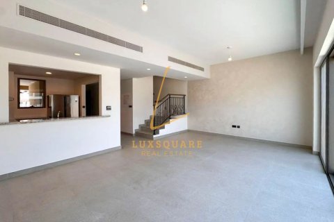 4 bedrooms Villa in Damac Lagoons, UAE No. 213384 3