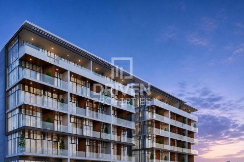 3 bedrooms Apartment in District 11, UAE No. 212153