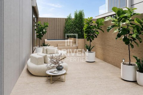 3 bedrooms Apartment in District 11, UAE No. 212153 6