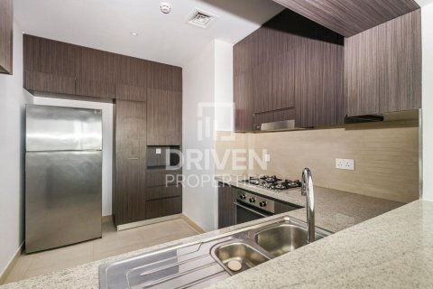 Apartment de 2 dormitorios en Zabeel, UAE No. 214217 6