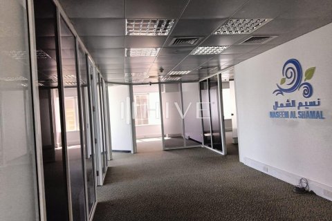 Office de 186.1m² en Sheikh Zayed Road, UAE No. 70791 13