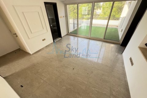Villa de 5 dormitorios en Jumeirah, UAE No. 127105 30