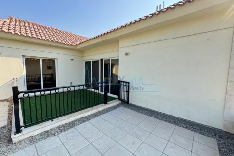Villa de 5 dormitorios en Jumeirah, UAE No. 127105 27