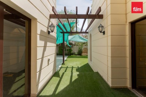4 bedrooms Townhouse in Dubai, UAE No. 219994 18