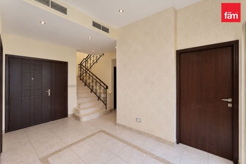 4 bedrooms Townhouse in Dubai, UAE No. 219994 6