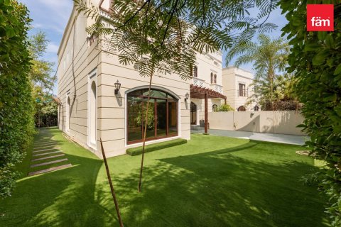 4 bedrooms Townhouse in Dubai, UAE No. 219994