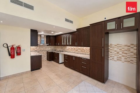4 bedrooms Townhouse in Dubai, UAE No. 219994 16