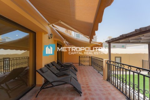 Земельный участок 1393.5м² в Халифа-Сити, ОАЭ №120535 7