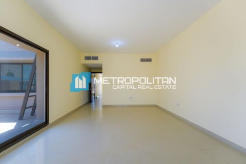 Земельный участок 1393.5м² в Халифа-Сити, ОАЭ №120535 15