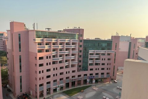 Edificio de 7 dormitorios en Dubai, UAE No. 215314 22