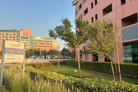 Edificio de 7 dormitorios en Dubai, UAE No. 215314 3