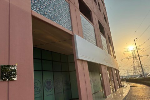 Edificio de 7 dormitorios en Dubai, UAE No. 215314 15