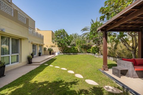 Villa de 5 chambres à Meadows, UAE No. 197512