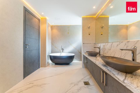 5 bedrooms Villa in Dubai, UAE No. 216137 20