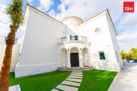 5 bedrooms Villa in Dubai, UAE No. 216137 8