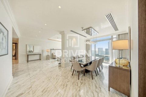 4 bedrooms Apartment in The Address Residence Fountain Views, UAE No. 212762