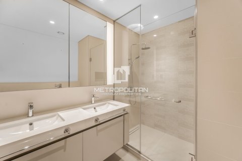 3 bedrooms Apartment in EMAAR Beachfront, UAE No. 128916 13