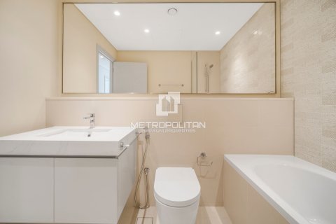 3 bedrooms Apartment in EMAAR Beachfront, UAE No. 128916 28
